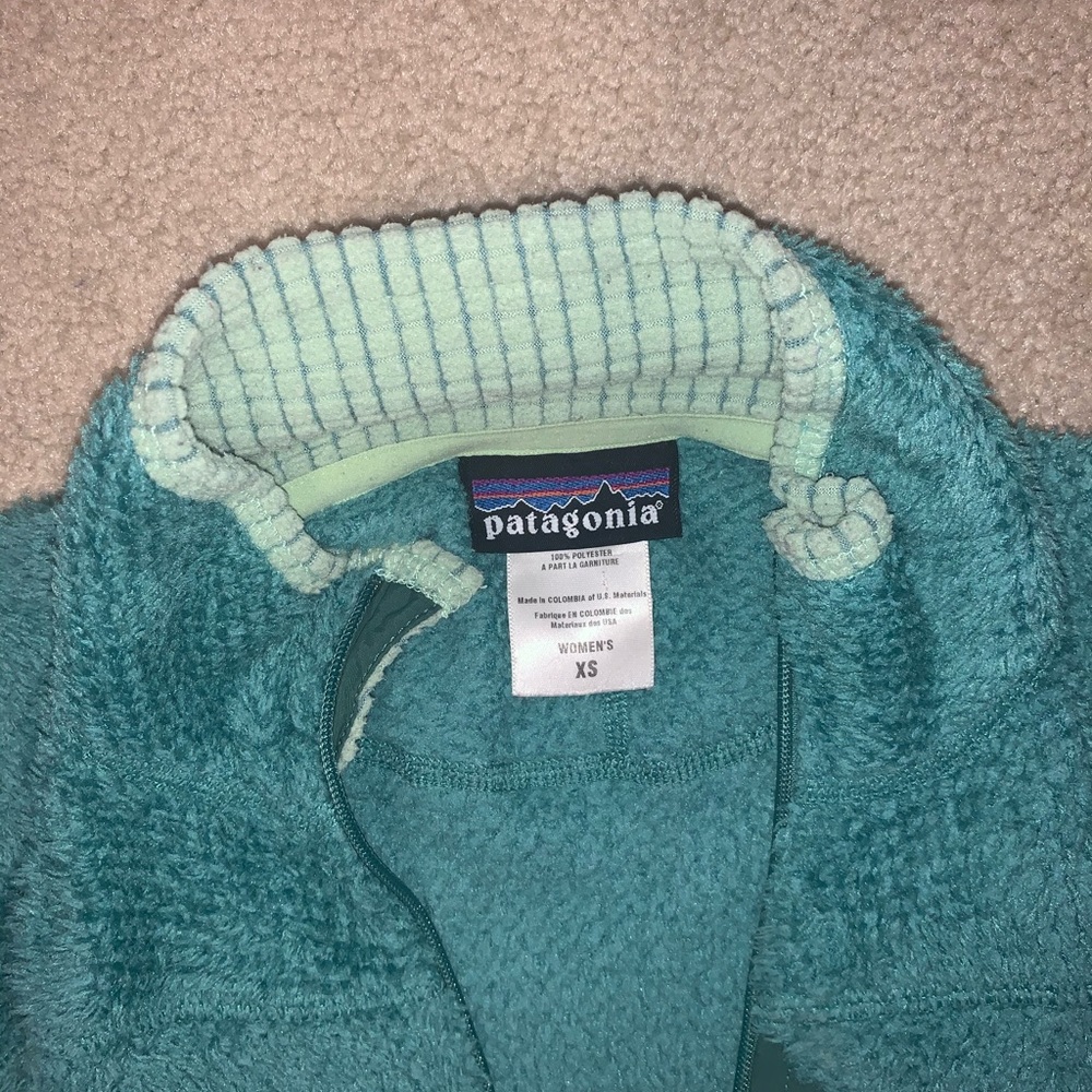 Patagonia Zip Up - Picture 2 of 5